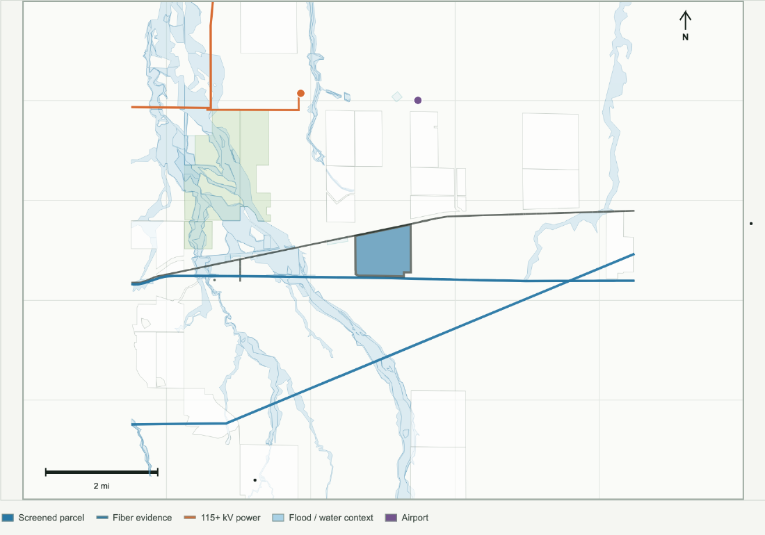 Aurora East B local map showing the screened land, fiber corridor evidence, transmission, substations, flood and water context, and airport locations.
